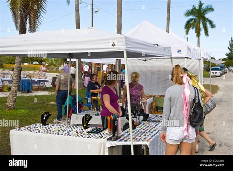 Saturday Arts & Crafts Show in historic Placida Fishing Village in ...