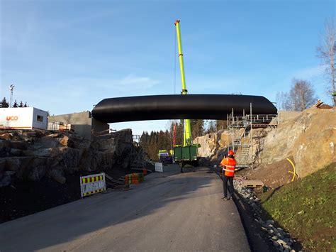 First FRP ski bridge installed in Norway - FiberCore Europe