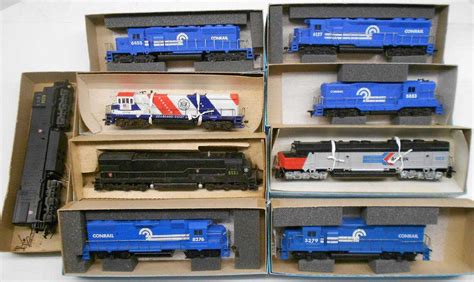 HO Athearn Blue Box Diesel Locomotives 9