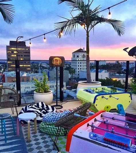 10 Coolest Rooftop Bars in America - The Points Guy | Rooftop bar ...