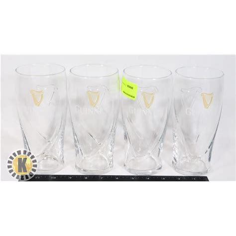 4 NEW 20-OZ GUINNESS BRANDED BEER GLASSES