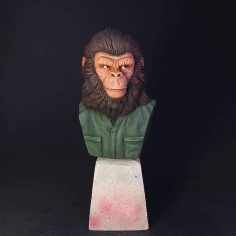 Caesar, Conquest of the Planet of the Apes | planetFigure | Miniatures