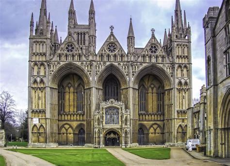 English Cathedrals: The 20 Best Cathedrals In England | Peterborough cathedral, Cathedral ...