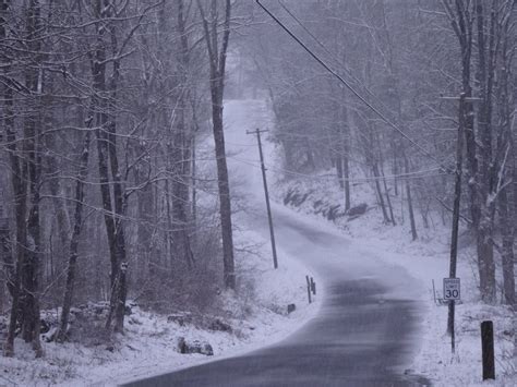 Connecticut Weather Discussion (Greenwich, Milford, New Milford: schools, car, trees) - (CT ...