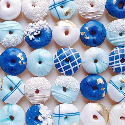 Instagram | Donut decorations, Fancy donuts, Blue donuts