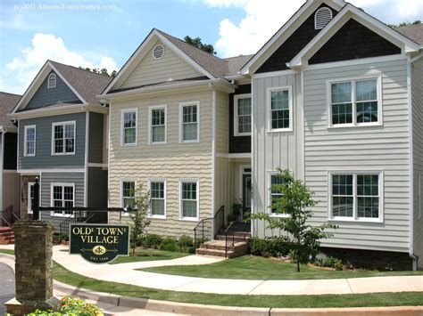 Olde Towne Village Townhomes in Duluth, Ga