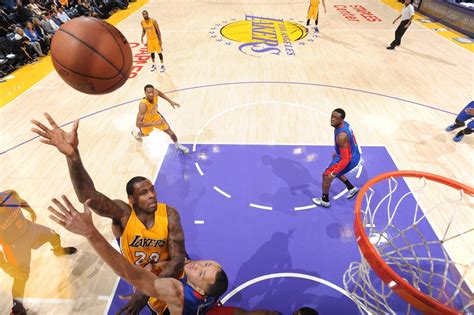 Photos: Lakers vs. Pistons (3/10/15) Photo Gallery | NBA.com