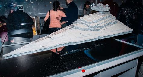 Try Building These Massive Adult LEGO Sets If You're Up for a Challenge - UrbanMatter