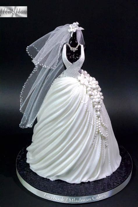 Wedding Dress Cake | Wedding dress cake, Dress cake, Beautiful wedding cakes