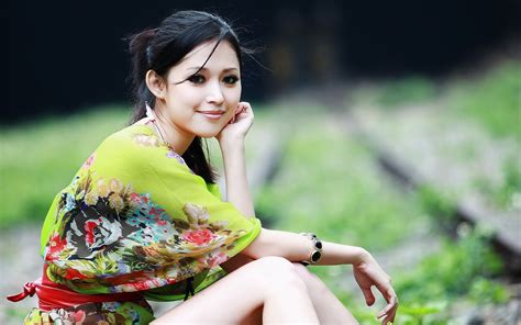 Chinese Brides: Find Single Chinese Women for Marriage | floridakeysweddingsmagazine.com [2024]