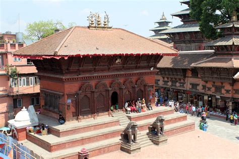 Shiva-Parvati Temple – KTM Guide