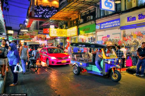 Tuk Tuk and Taxi at the Night Market in Pratunam Bangkok Thailand | HDR ...