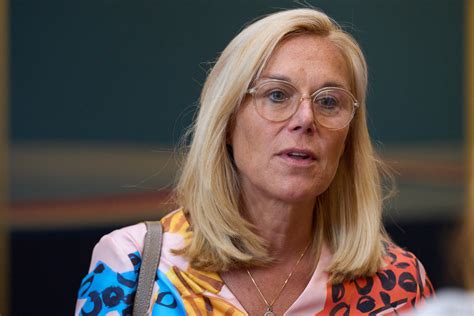 Sigrid Kaag tegen Wopke Hoekstra: ‘Het vertrouwen is weg’ | Foto ...