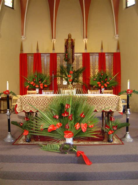 Church Christmas Decorations Ideas More Wedding Altar Decorations, Church Christmas Decorations ...