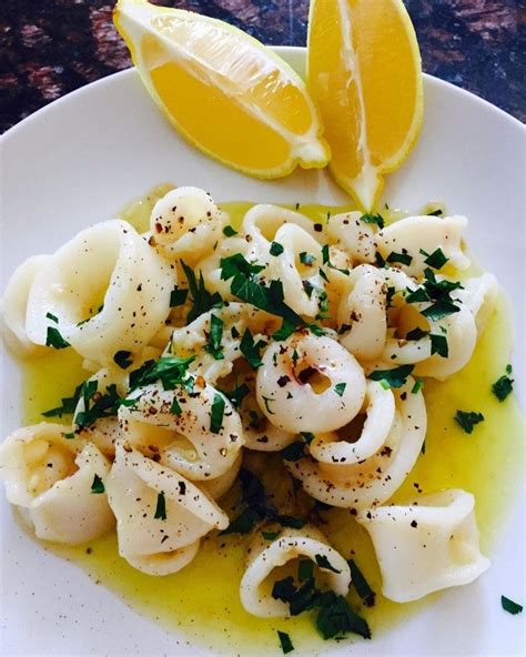 Extra Virgin Olive & Sauteed Calamari ⋆ Morocco Gold