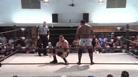 keith lee vs donovan dijak Best match ever - YouTube