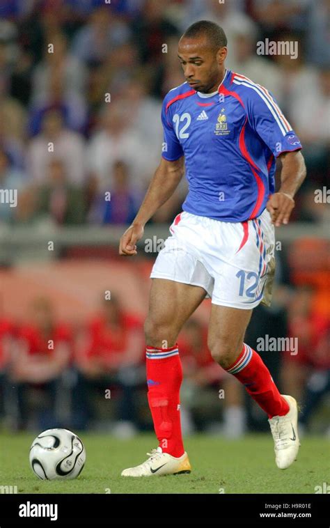 THIERRY HENRY FRANCE & ARSENAL FC WORLD CUP RHEIN ENERGIE STADIUM ...