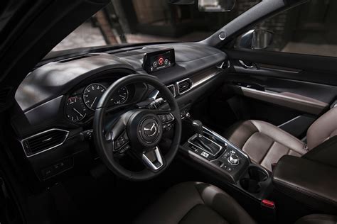 2019-mazda-cx5-signature-interior_o - Hickory Mazda