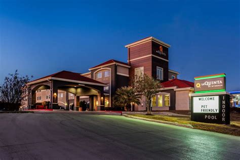 La Quinta Inn & Suites Kerrville, TX - See Discounts