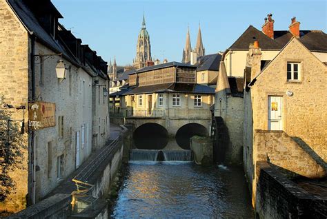 Bayeux — Wikipédia | Turismo