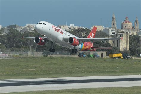 Flights to Malta - find and book the best connections | Ready4Malta 🇲🇹