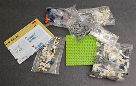 Nanoblock micro-sized building blocks review - The Gadgeteer