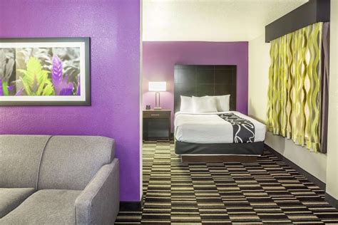 La Quinta Inn & Suites by Wyndham Orlando Universal area Orlando ...