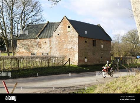 Imber village hi-res stock photography and images - Alamy