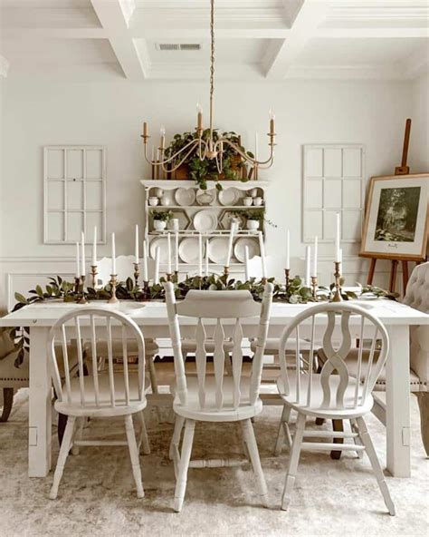 White Vintage Farmhouse Décor - Soul & Lane