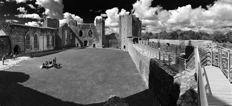 Caerphilly Castle | Pat | Flickr