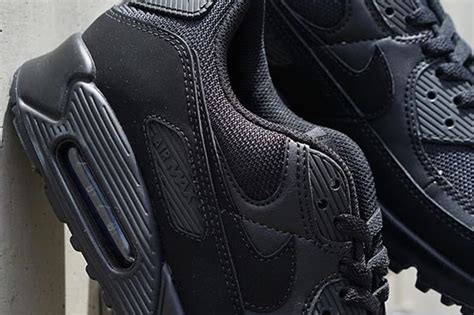 Nike Air Max 90 "Triple Black" | Hypebeast