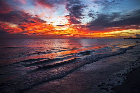 Colorful Clearwater | Sunset at Clearwater Beach, FL!! Enjoy… | Flickr