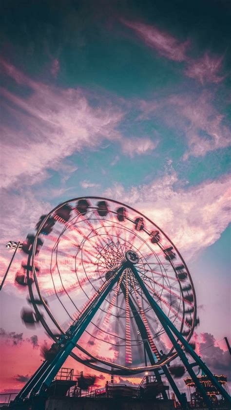 Ferris wheel Aesthetic Background in 2022 | Aesthetic backgrounds, Summer wallpaper, Background