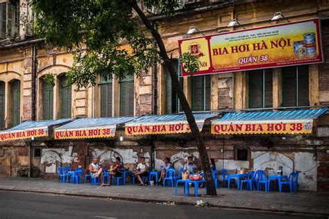 Bia Hoi in Hanoi - 5 best local beer places in 2024