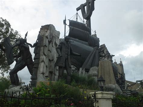 Cebu- Ferdinand Magellan Monument | Ferdinand magellan, Cebu, Monument