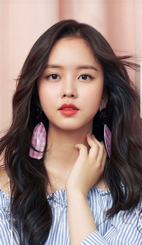 Uncovering The Dating History Of Talented Actor Kim So Hyun