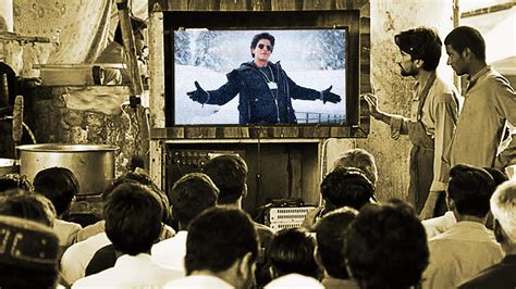 A letter from Pakistan for Shah Rukh Khan on his birthday - Life & Style - Aaj English TV