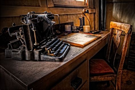 The Writer's Desk | Smithsonian Photo Contest | Smithsonian Magazine