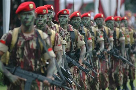 Media Inggris Nilai Latihan Pasukan Elit Tentara Indonesia Sangat Mengerik - LINK BERITA