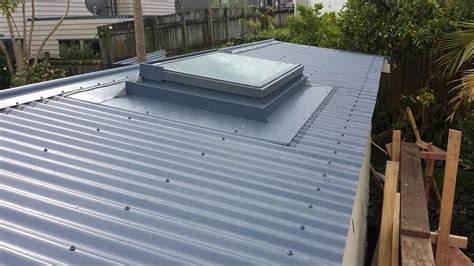 Differences Between Galvanised and Zincalume® Metal Roofs | Johnson Roofing