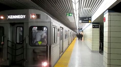 Arriba 48+ imagen toronto metro - Viaterra.mx