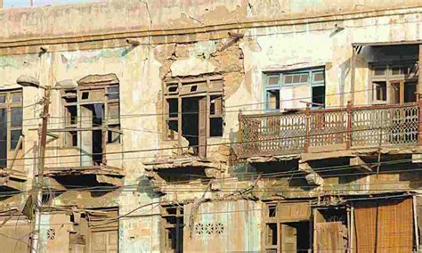 353 Buildings Declared Dangerous in Karachi - Brandsynario