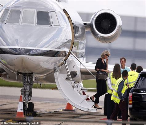 Taylor Swift sold off one of her two private jets worth $44m last month ...