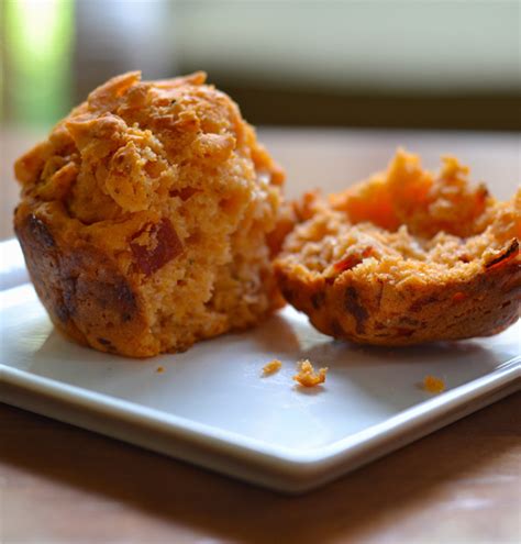 Pepperoni Pizza Mini Muffins | The eMeals Blog