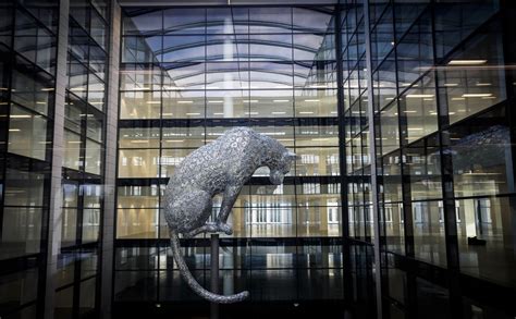 Leopard sculpture given top spot at Marischal Square : November 2017 ...