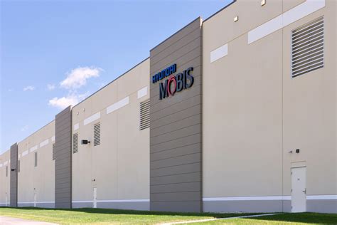 Mobis Parts America Distribution Center | Colliers Project Leaders