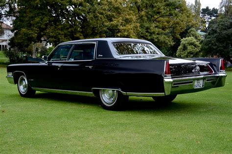 1969 Cadillac Fleetwood - Classic Rides