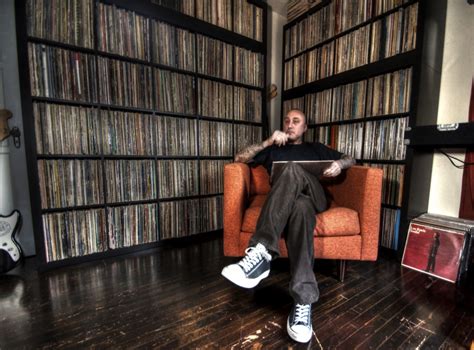 Record Collector: Roger Lane (Chasing the Vinyl Dragon, Records with Roger) | No Echo