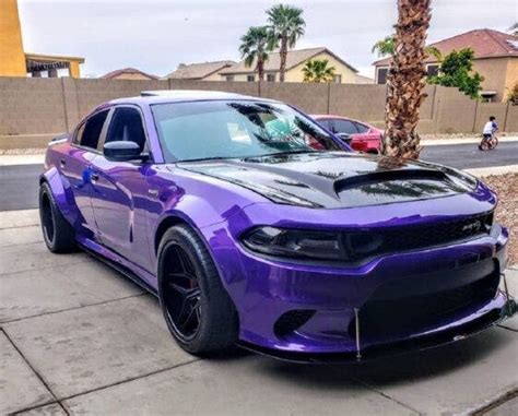 Dodge Charger SRT Hellcat: ecco un esemplare widebody home made - ClubAlfa.it