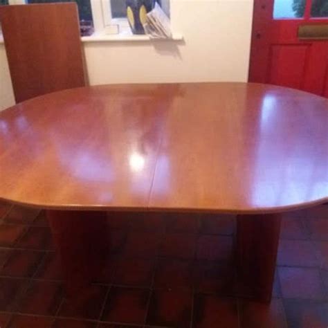 oval extendable real wood table in London Borough of Hillingdon for £40 ...